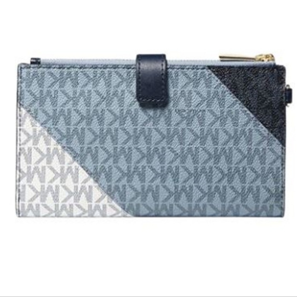 Michael Kors Large Ombré Wristlet - Picture 2 of 16